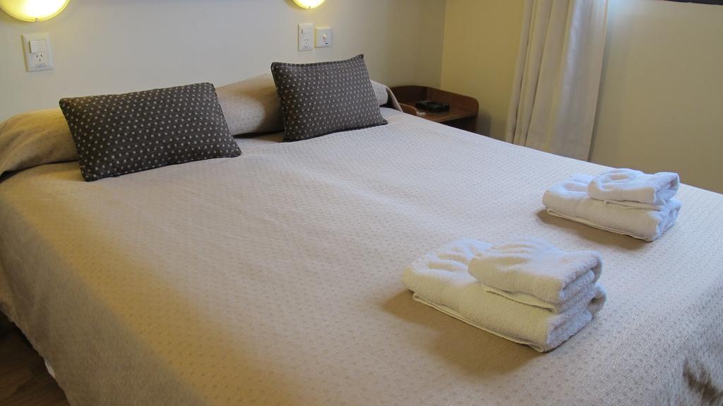 Hotel Cambria à San Carlos de Bariloche Chambre photo