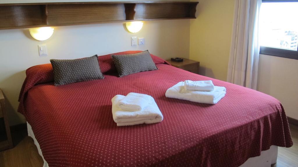 Hotel Cambria à San Carlos de Bariloche Chambre photo
